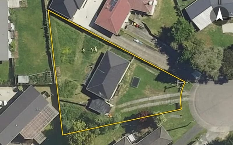 17 Garrick Place