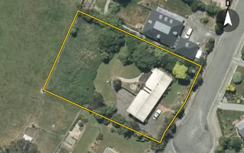 10 Hillview Place