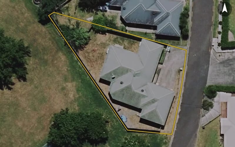 42 Pointon Glade