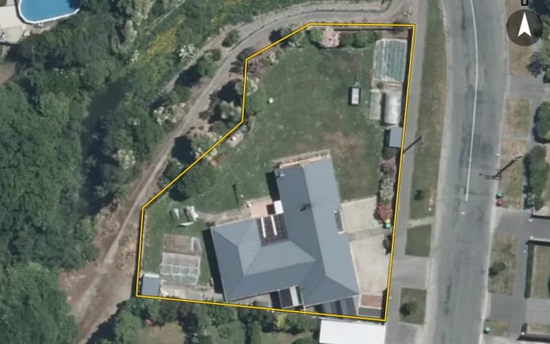 14 Athol Place