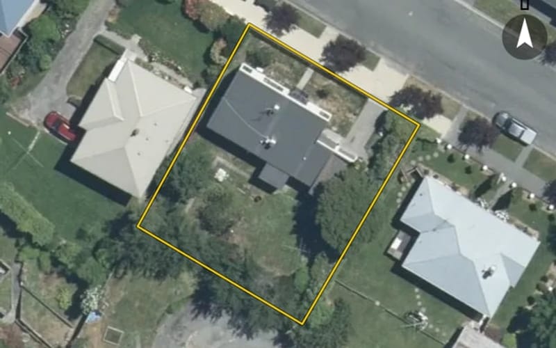 22 Hill View Crescent