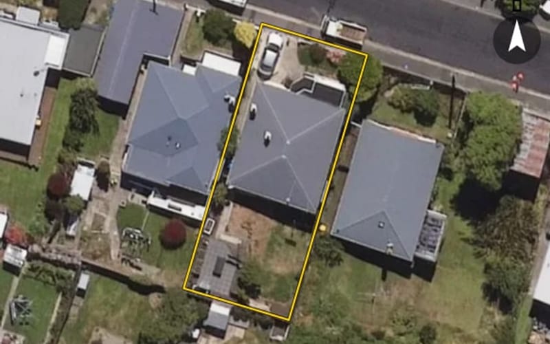 16 Forbes Street