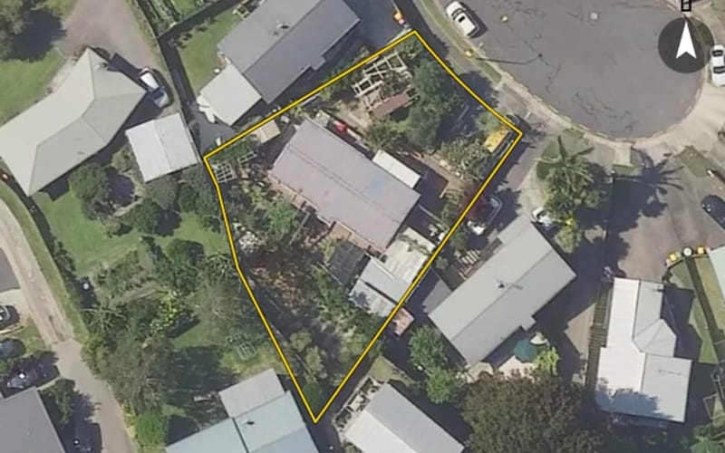 6 Luke Street