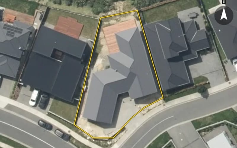 1 Kaiaho Close