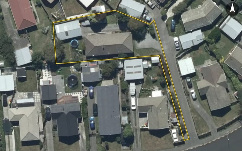 22 Oakley Crescent