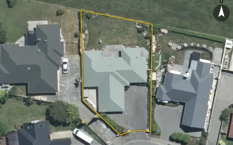 21 Alpine Close