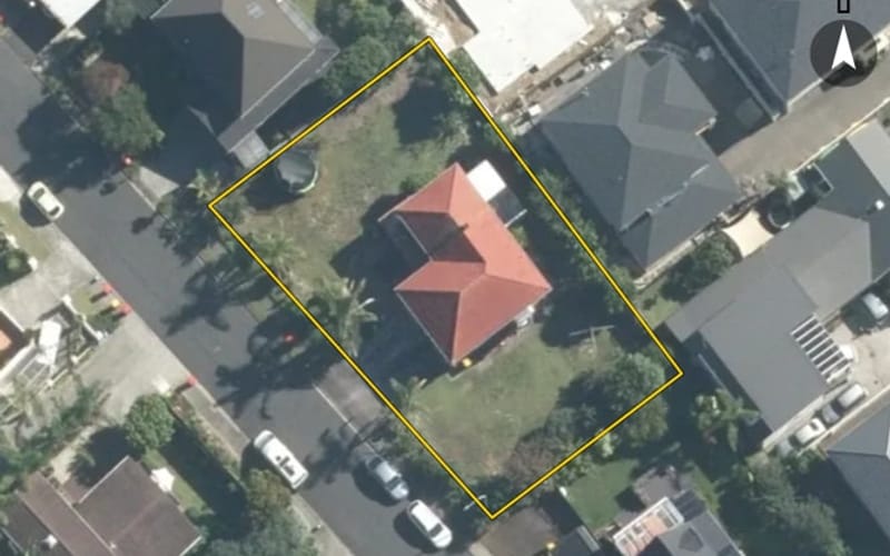 12 Rogers Avenue