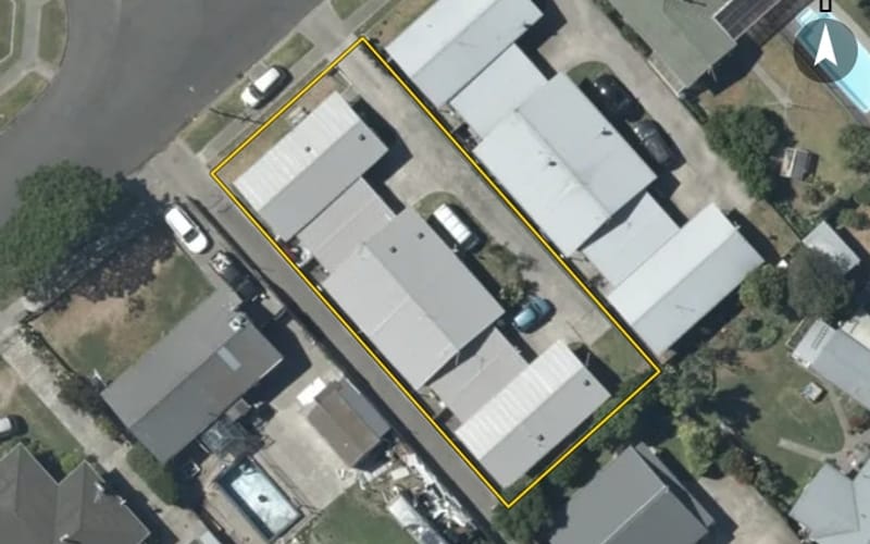 25 Clarence Cox Crescent