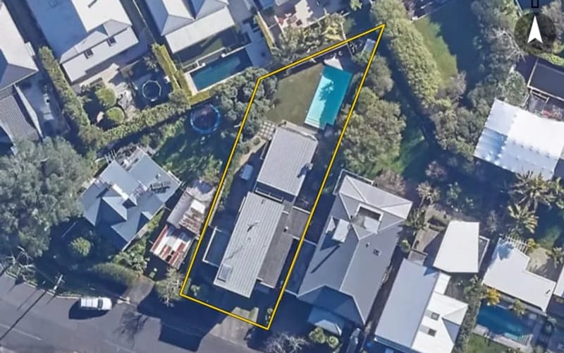 5 Barrie Street