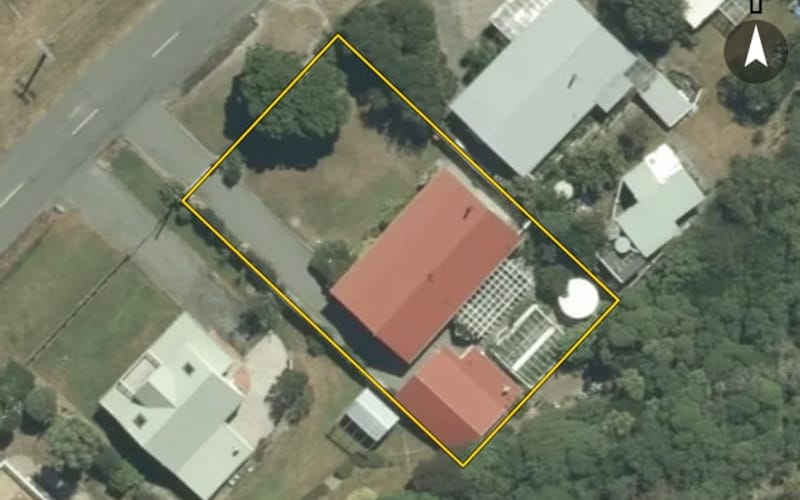 78 Lake Ferry Road
