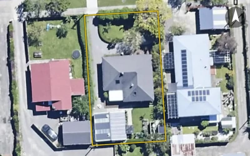 7 McCallum Street