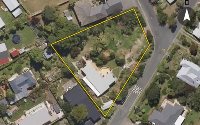 18 Beaconsfield Road