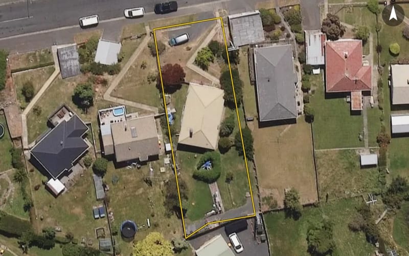 8 Clermiston Avenue