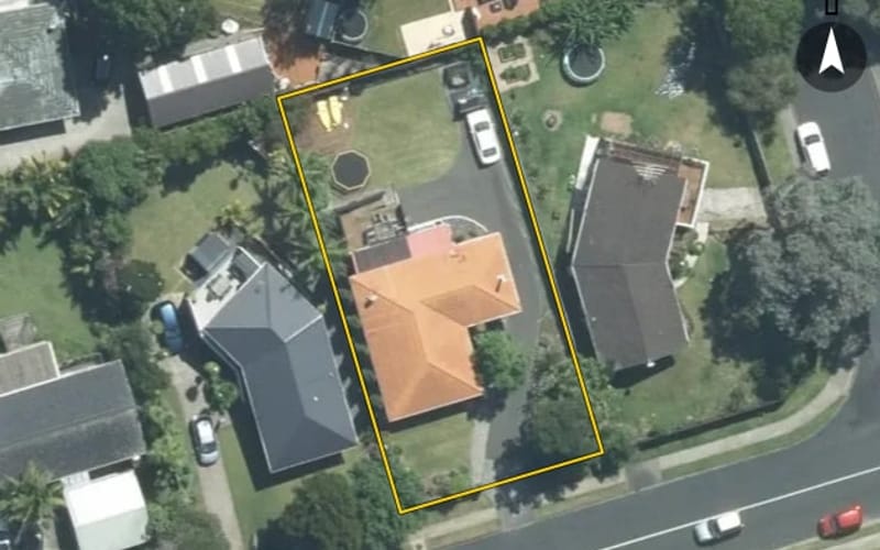 16 Weatherly Road