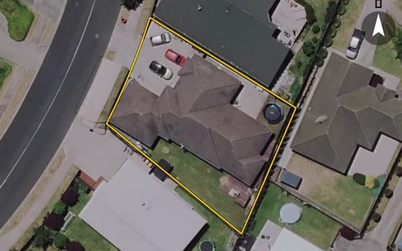 105 Farnborough Drive