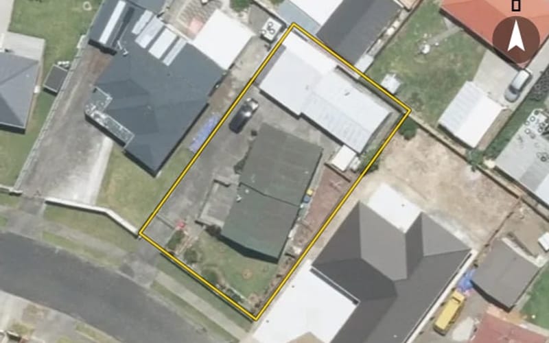 10 Dillon Crescent