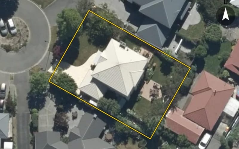 15 Dunmurry Place