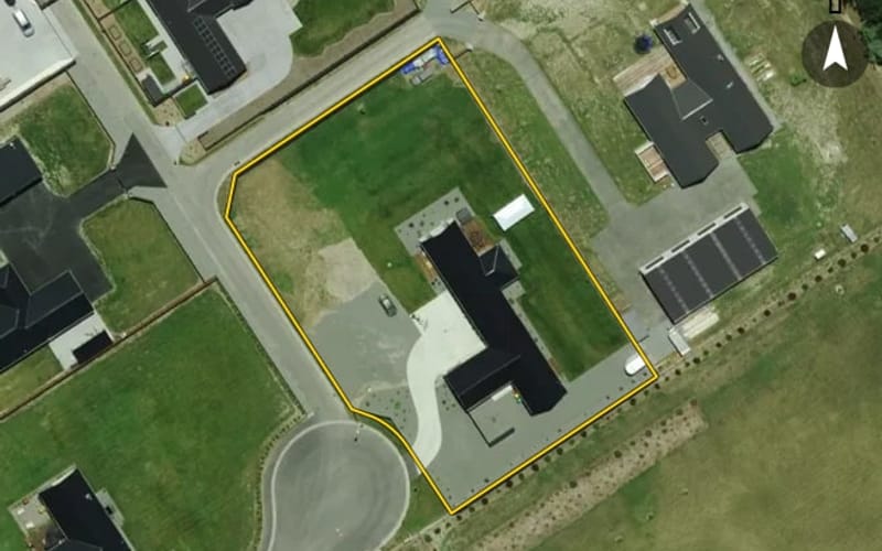 2 Sandry Lane