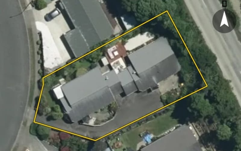 21 Clifford Avenue