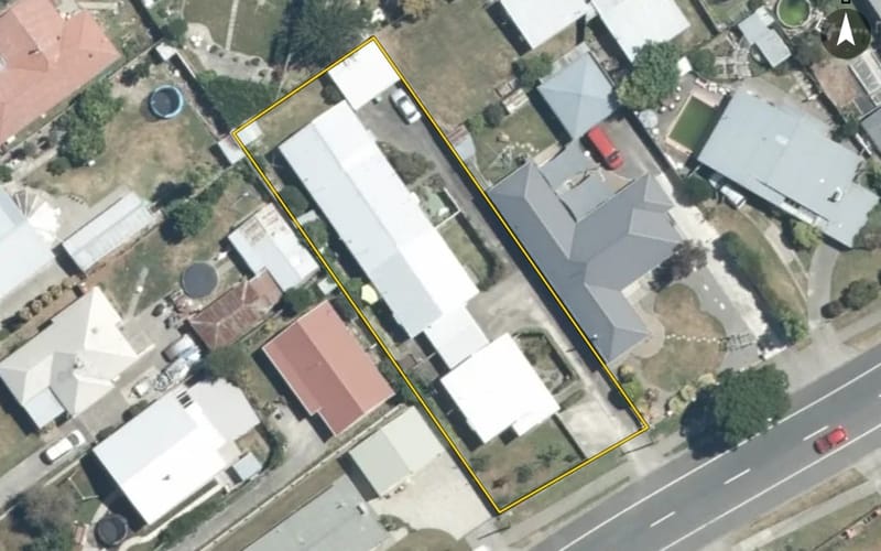 3/1302 Caroline Road