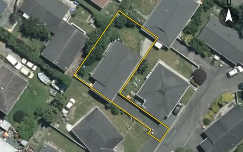 4 Greenslade Way