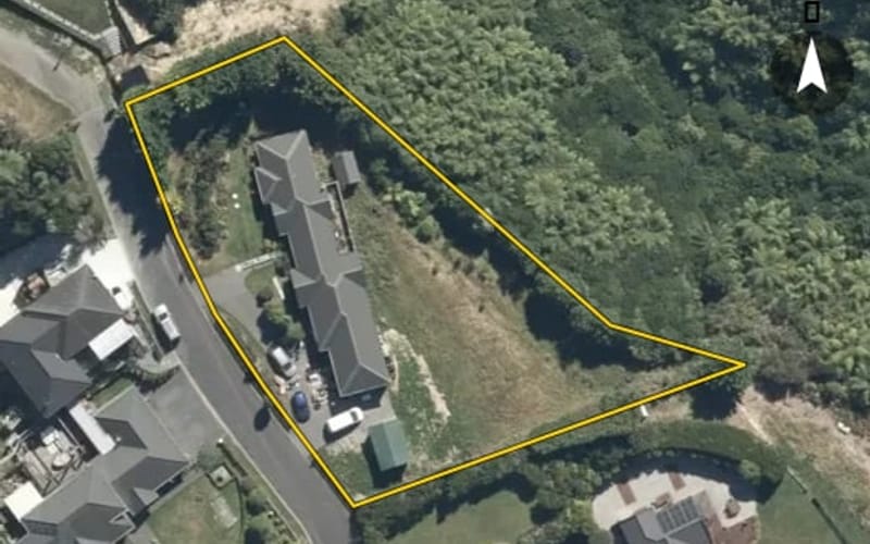 18 Grace Nicholls Grove