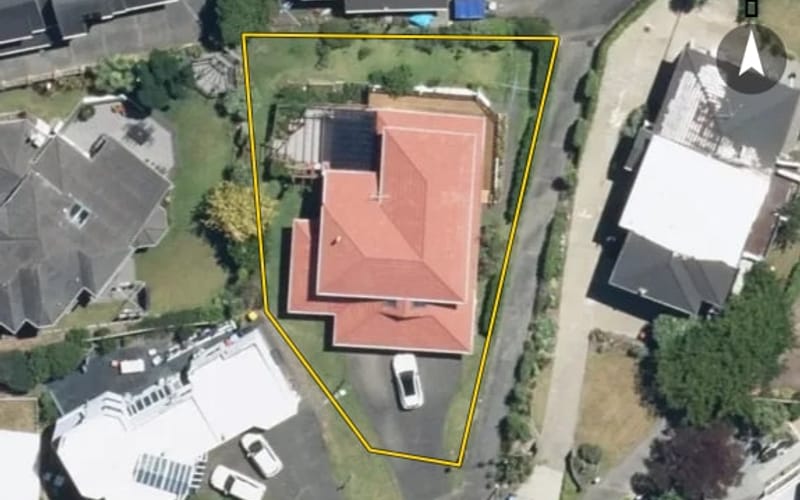 16 Ascania Place