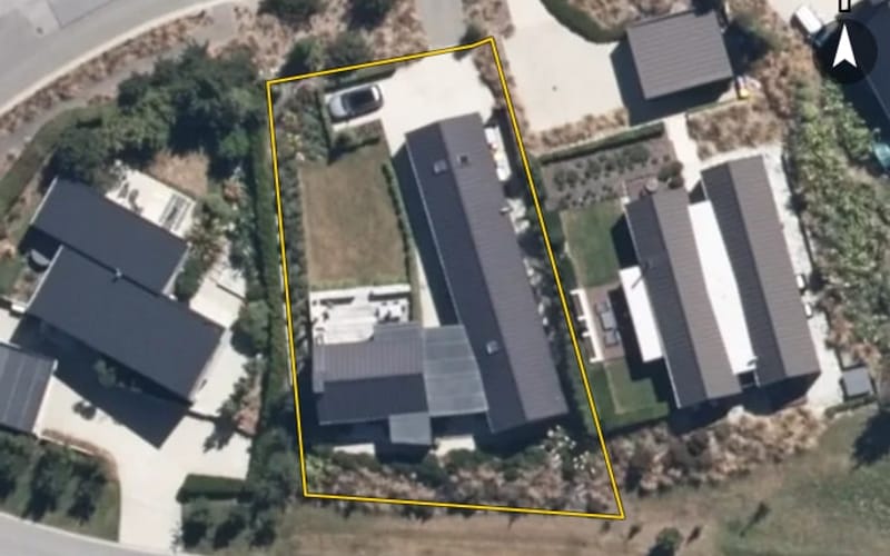 4 Falconer Rise