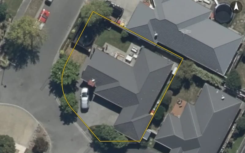 11 Hideaway Gate