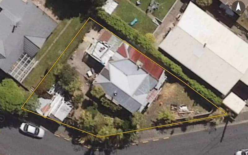 8 Wairoa Street