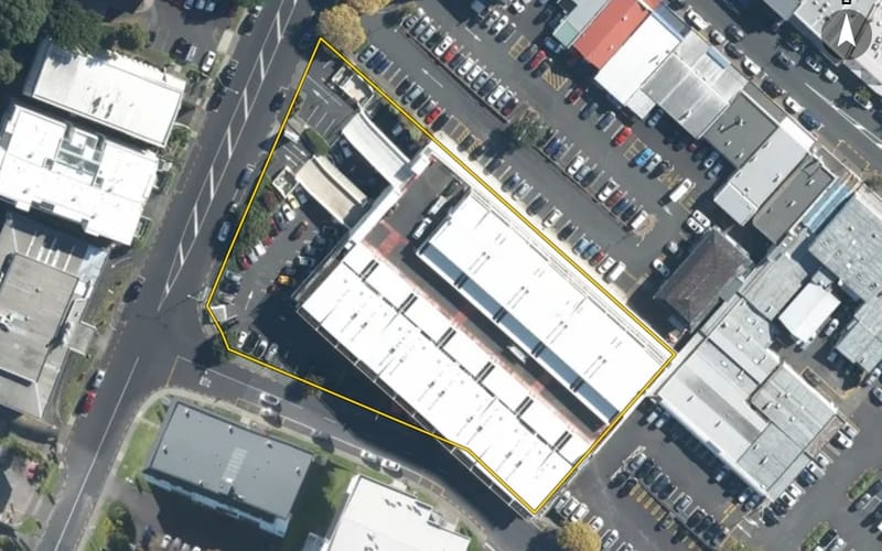 24 Wellington Street