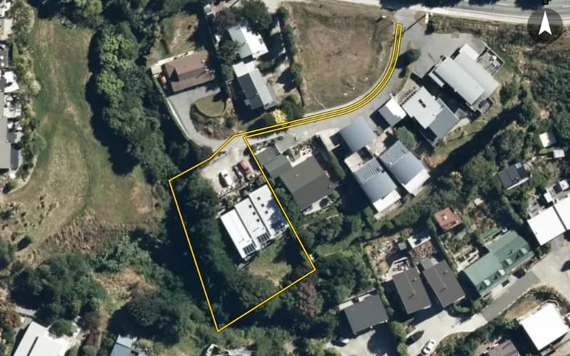 7A Strawberry Lane