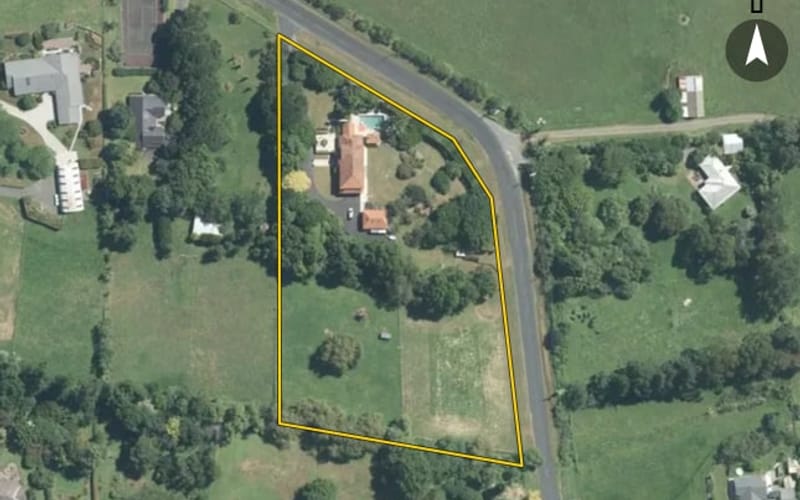 241 Ponga Road