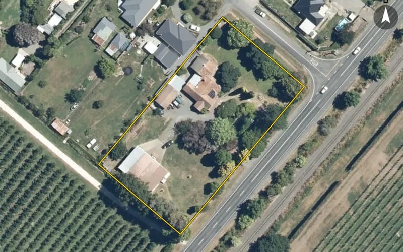 1066 Railway Road South