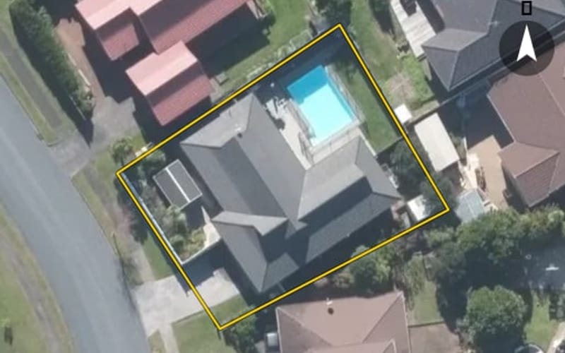 9 St Simon Place