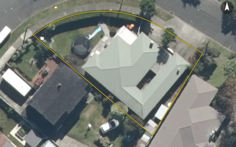 6 Holyoake Crescent