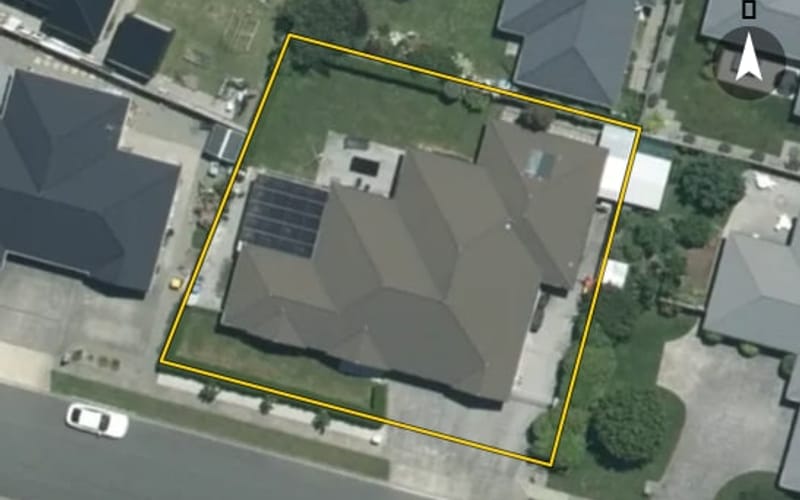 8 Ruth Taylor Avenue