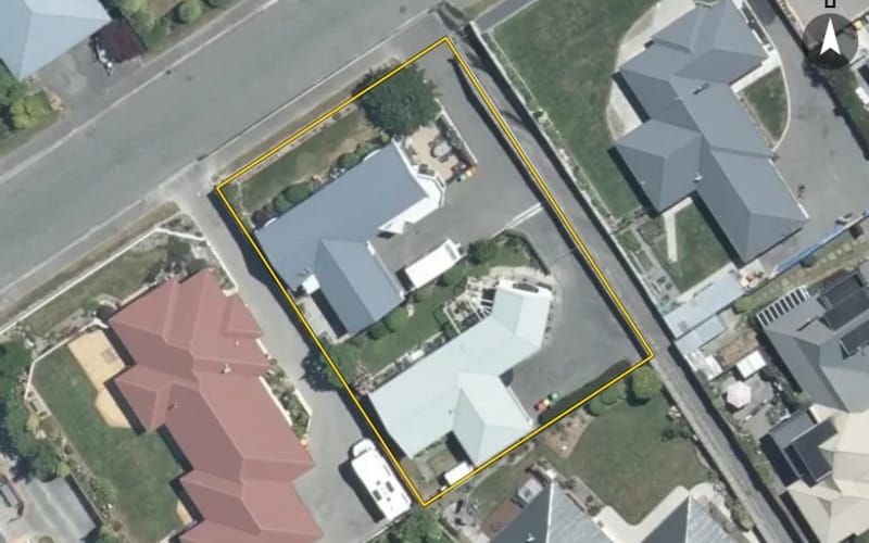 77 Temple Crescent