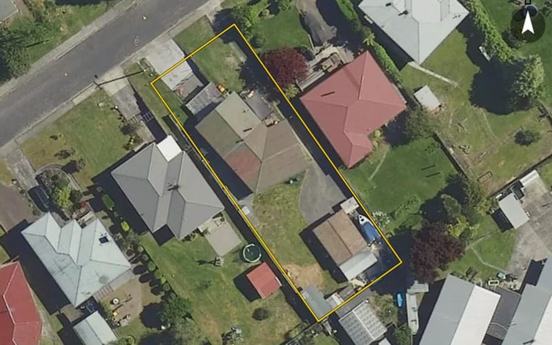 12 Bertram Street