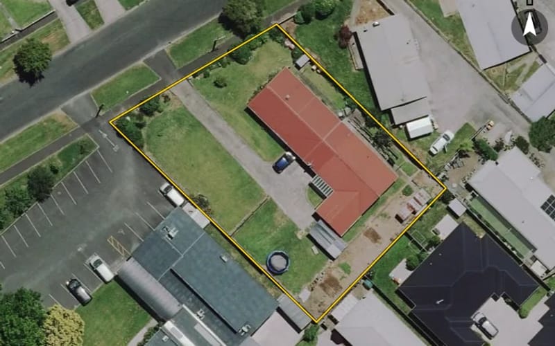 16 Tomin Road