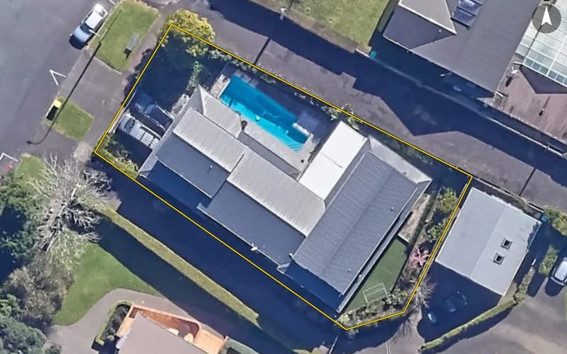 14A Crescent Road