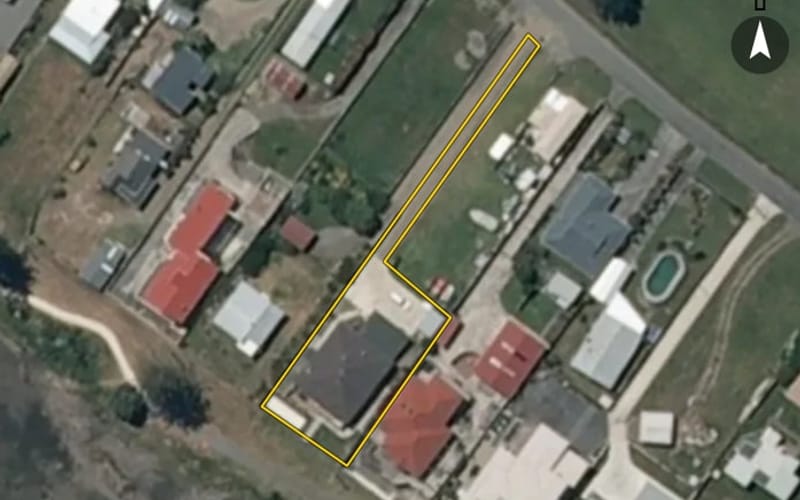 9 Hall Place