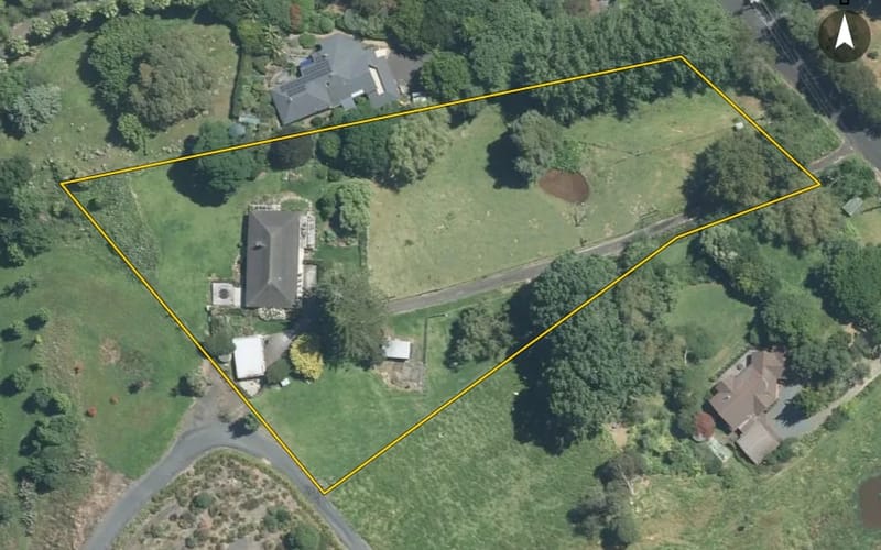 427 Ponga Road