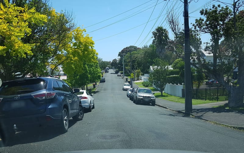 2 Glen Road