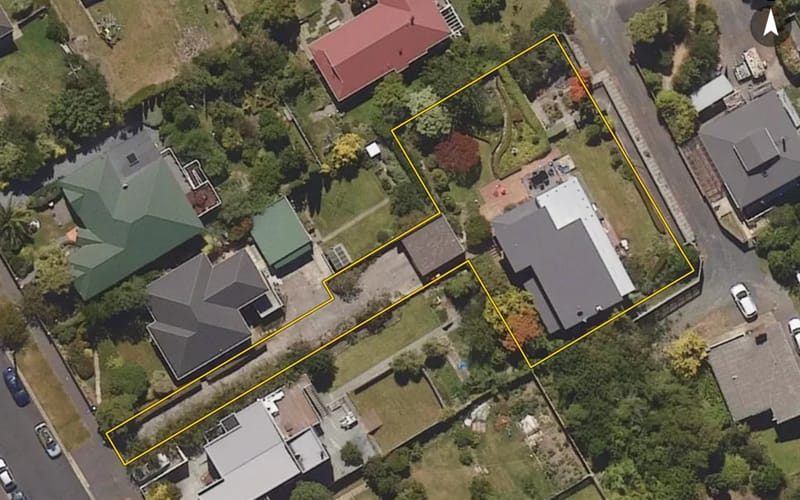 62 Earls Road