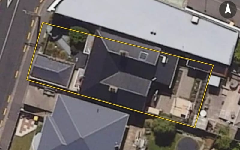 11 Lawrence Street