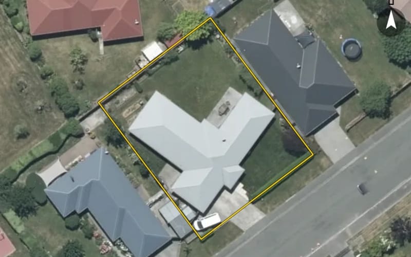 12 Thomson Street