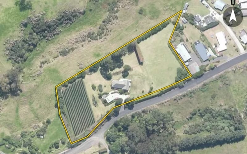 469 Grahams Beach Road