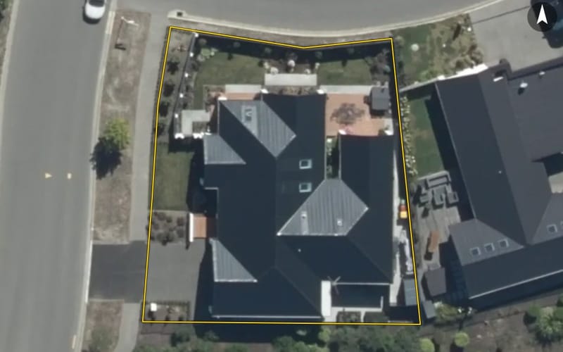 9 Walter Case Drive