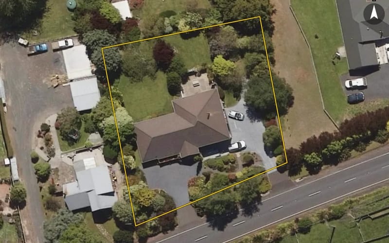 16 Saddle Hill Road